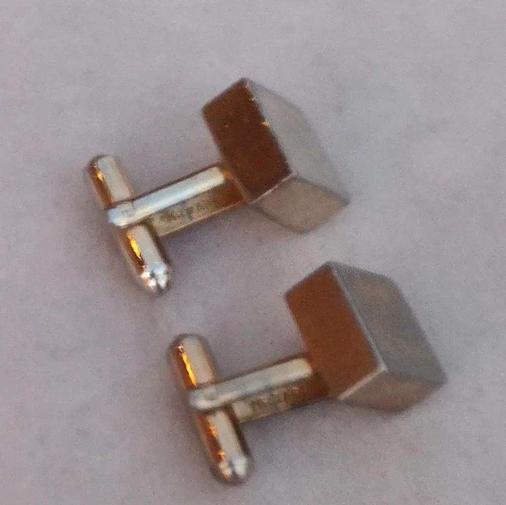 Vintage gold designer cuff links